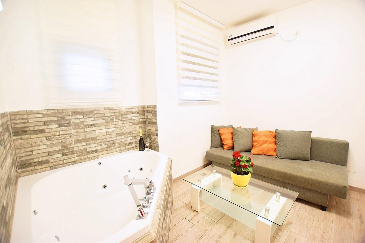 รอทไชด์ 1929 ลักซัววรี บูทิก อพาร์ตโฮเต็ล Aparthotel ไฮฟา ภายนอก รูปภาพ